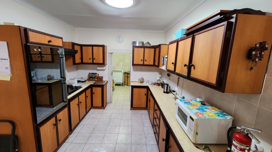 4 Bedroom Property for Sale in Bayview Western Cape
